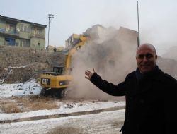 ‘Erzurum’un kurtuluşu yıkımla mümkün’